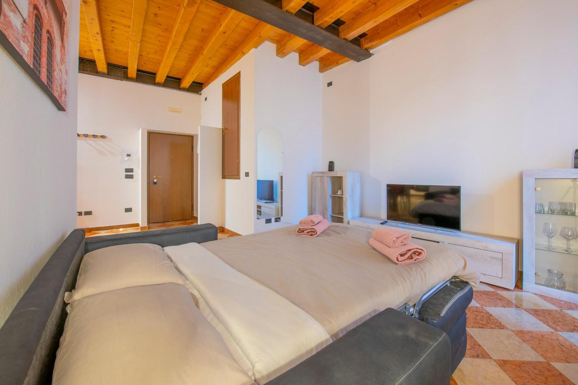 Palace Home Mazzini Verona Center 1 Экстерьер фото