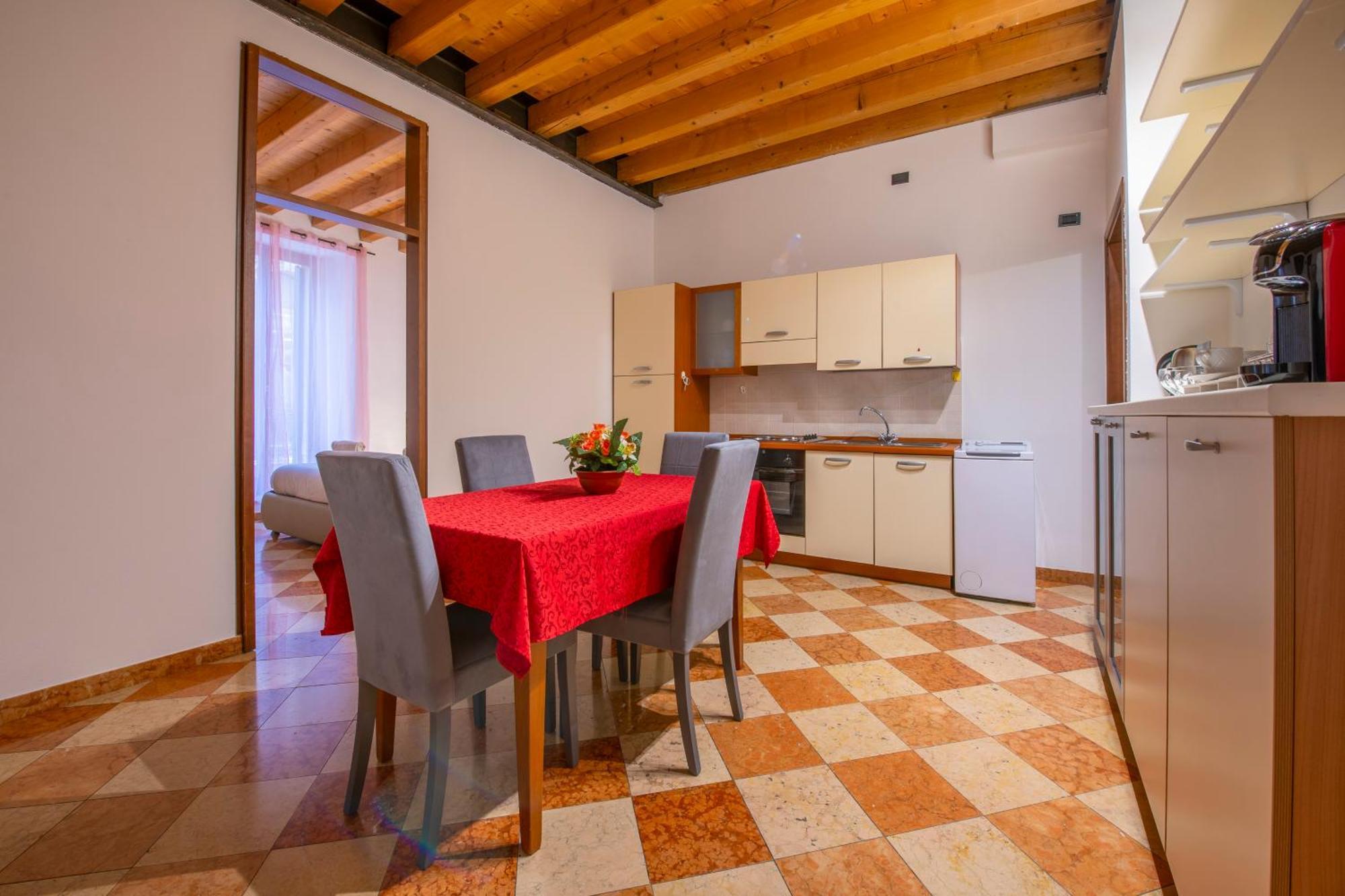 Palace Home Mazzini Verona Center 1 Экстерьер фото