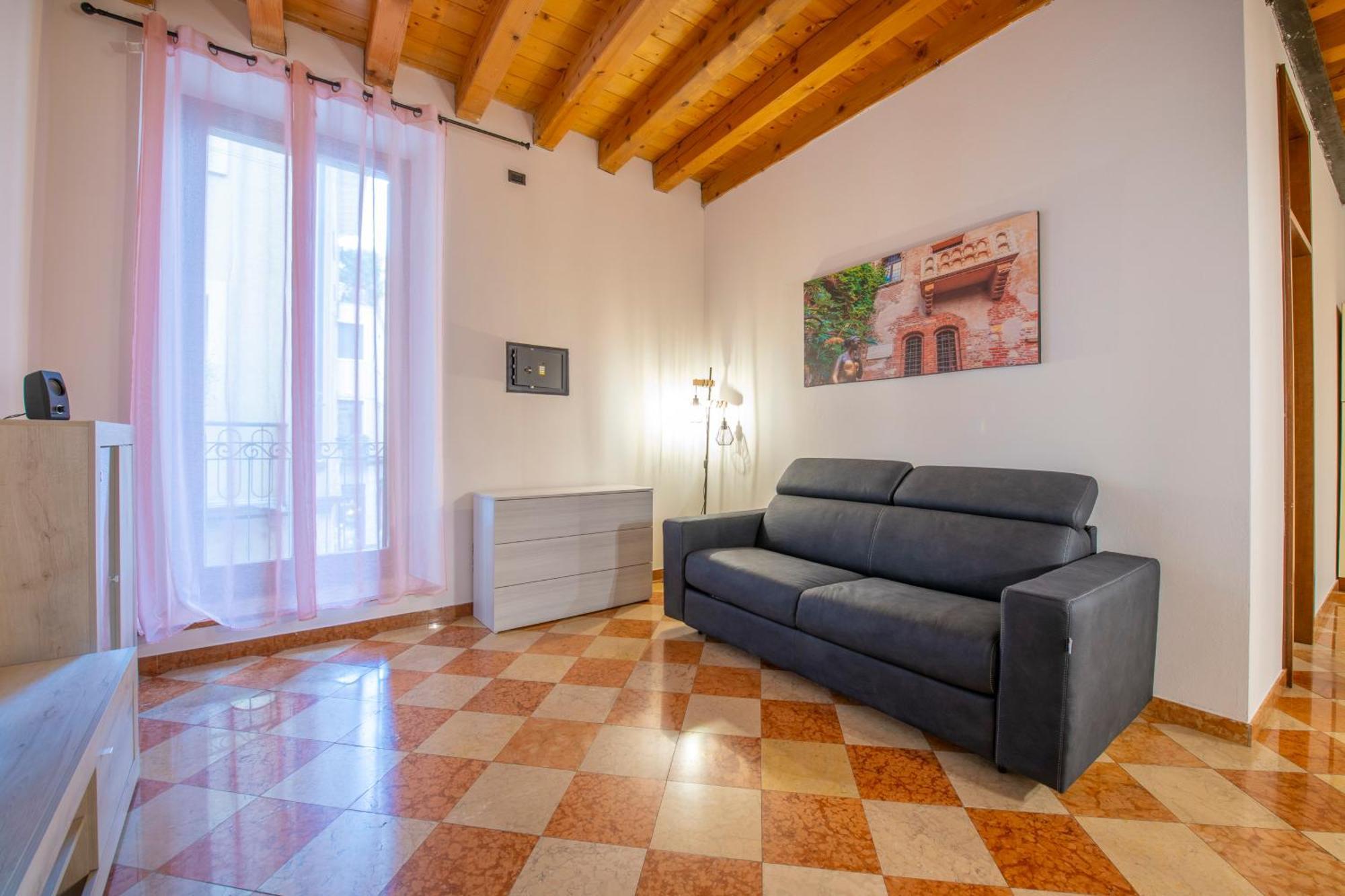 Palace Home Mazzini Verona Center 1 Экстерьер фото